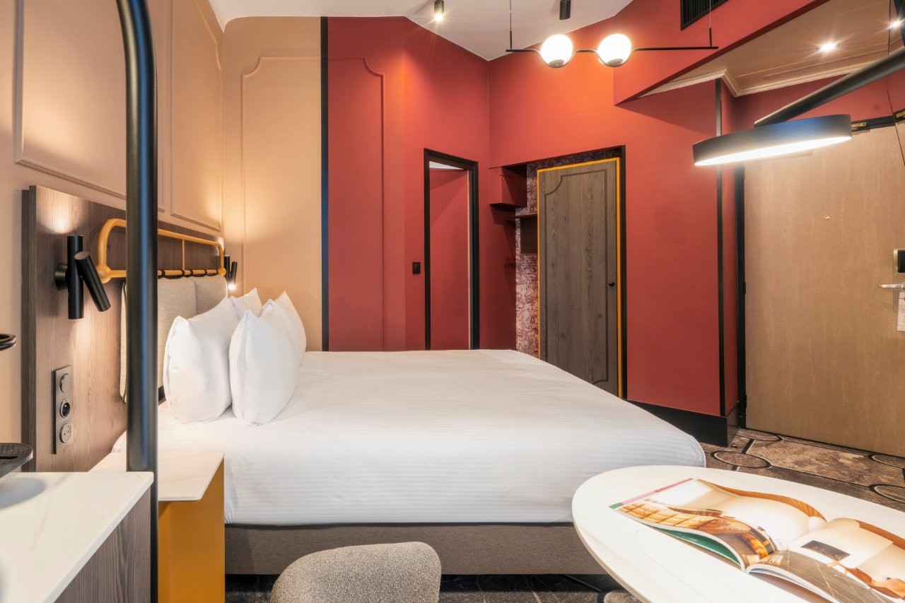 Chambre supérieure avec un lit double